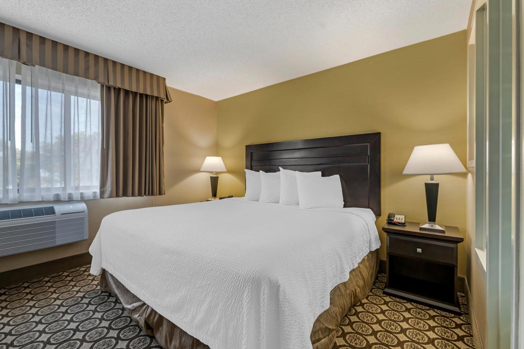 Best Western Plus InnTowner Madison Extérieur photo
