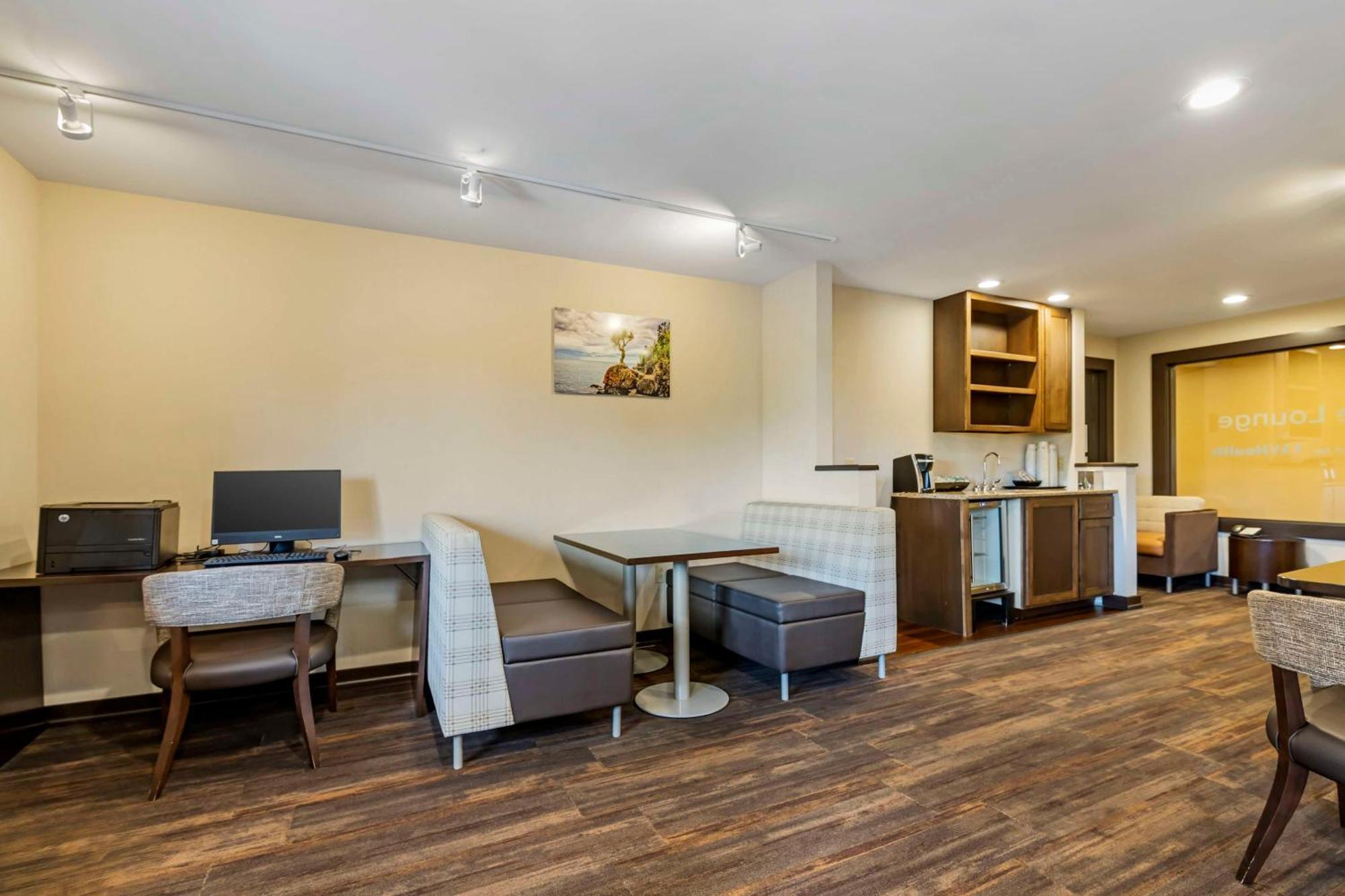 Best Western Plus InnTowner Madison Extérieur photo